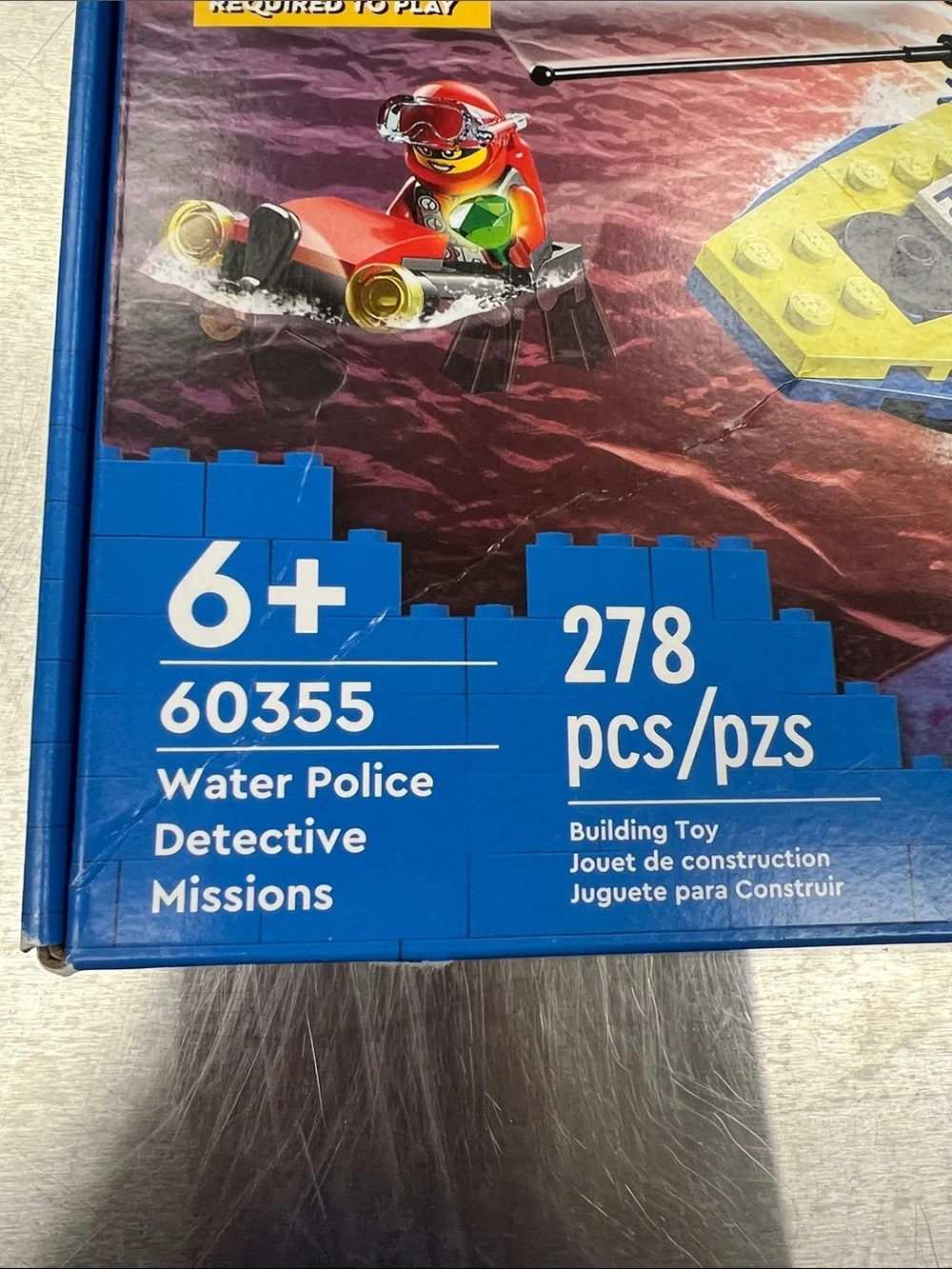LEGO City Water Police Detective Boat Missions Set - Picture 3 of 8